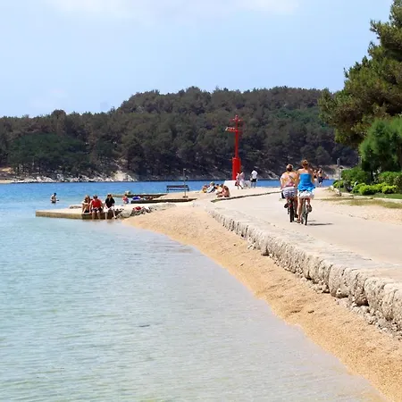 With Parking Space - 15672 Cres