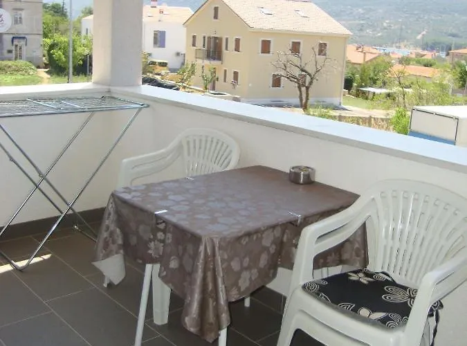 Apartament With Parking Space - 15672 Cres